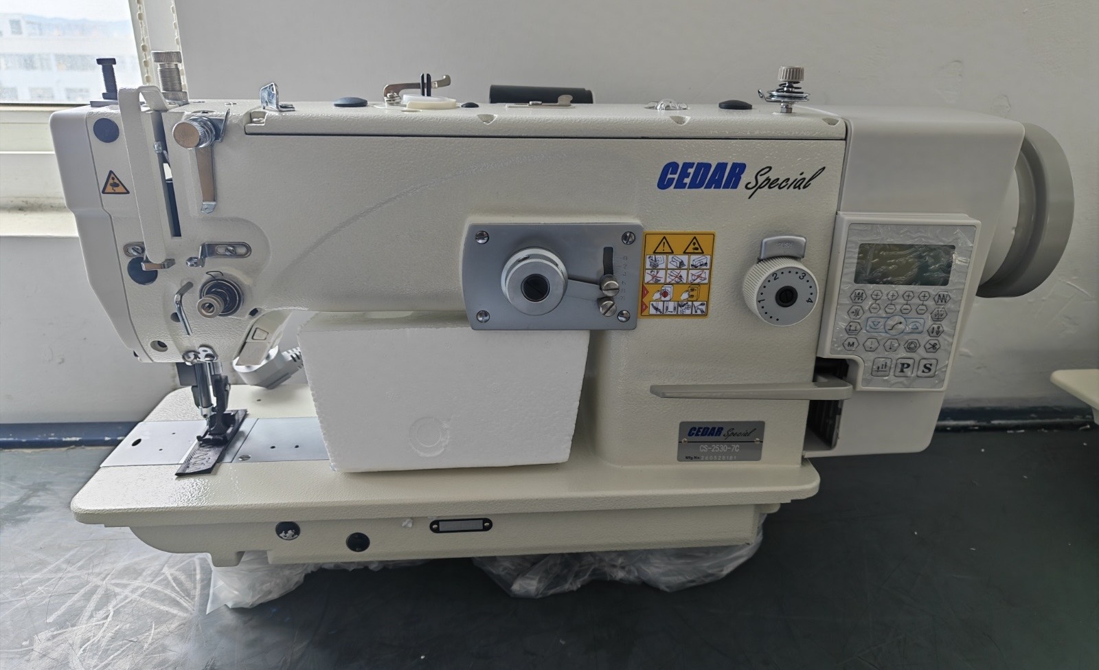 CS-2530-7C view 2