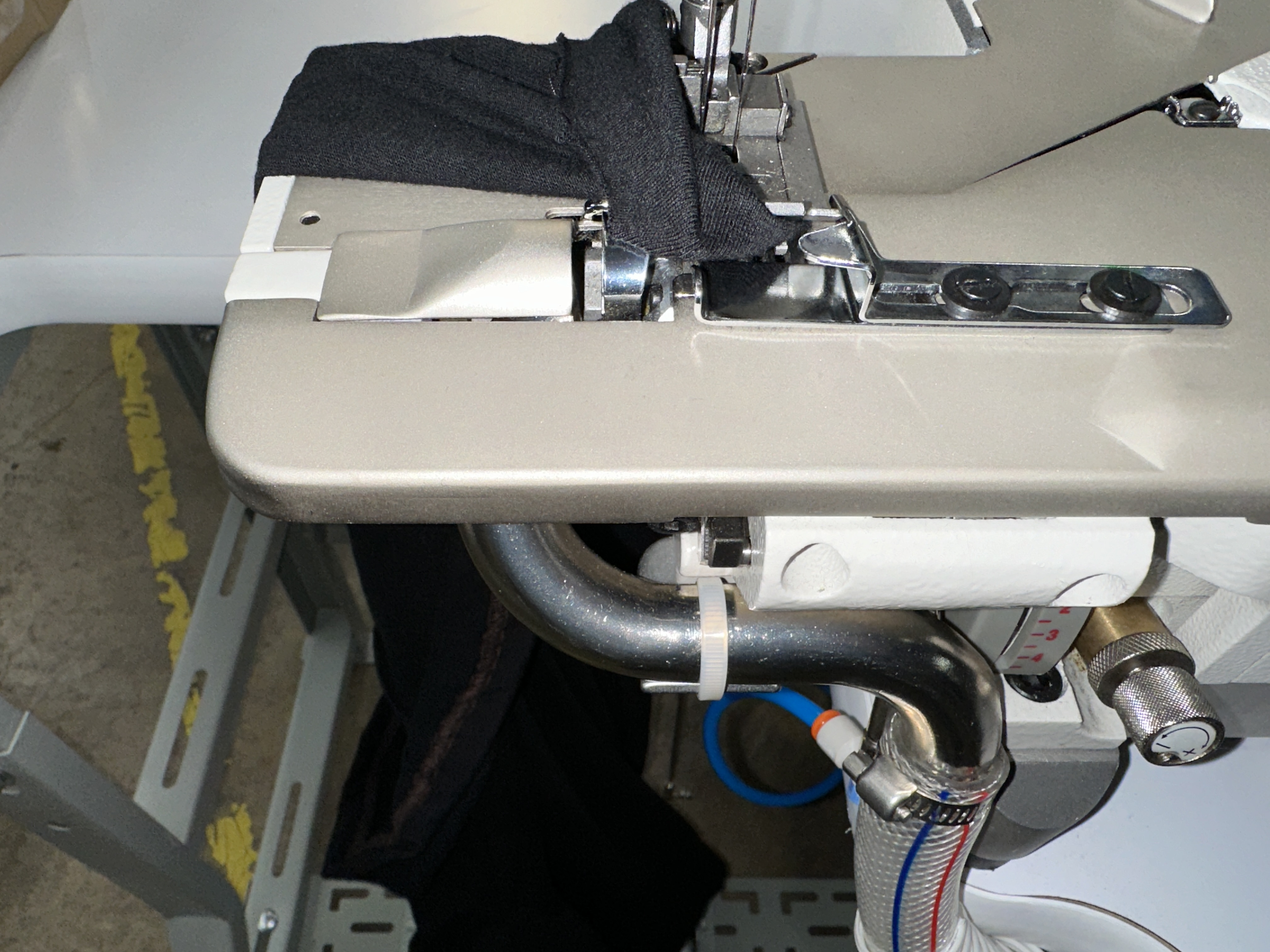 CS-W664 view 4