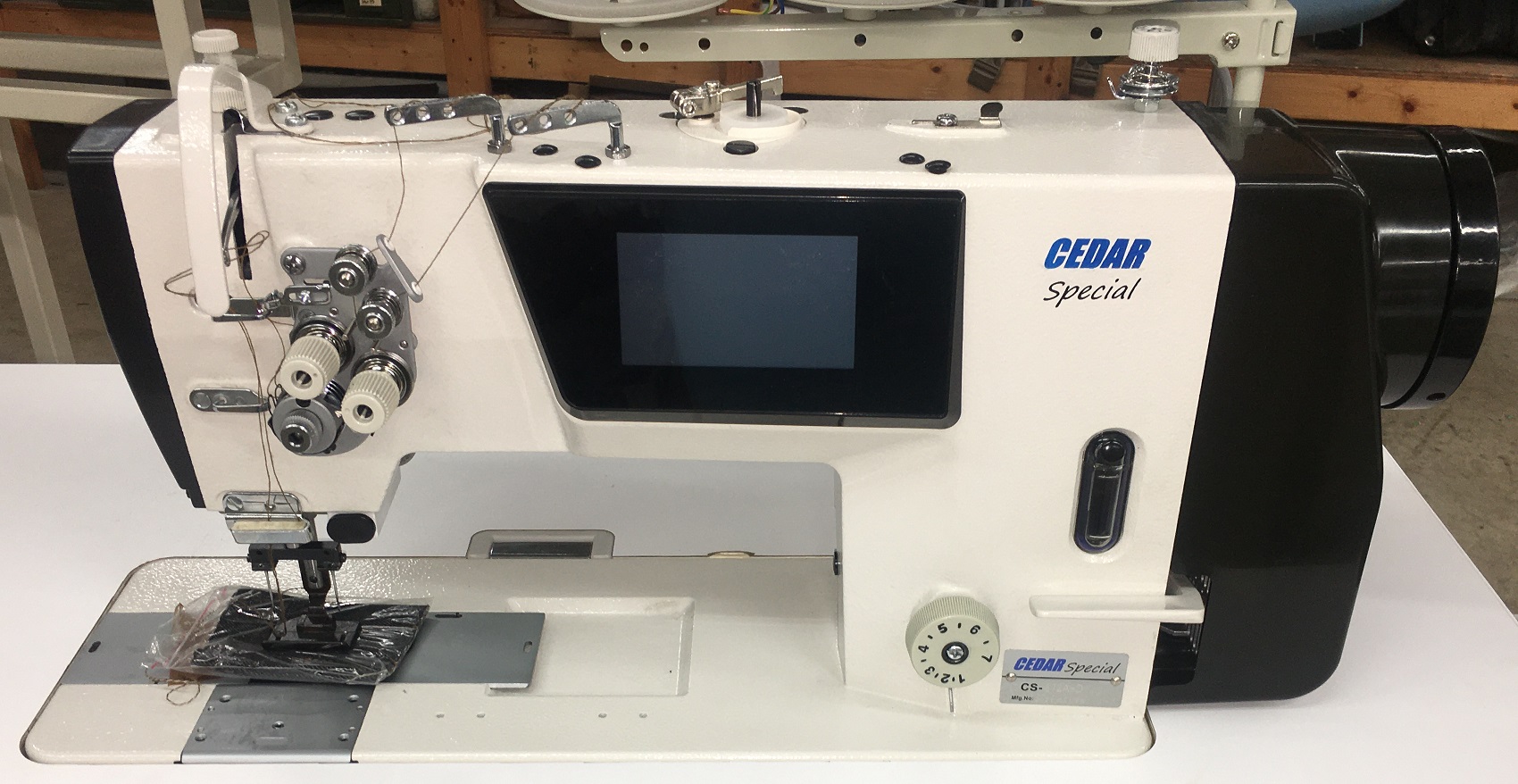 CS-8720D view 1