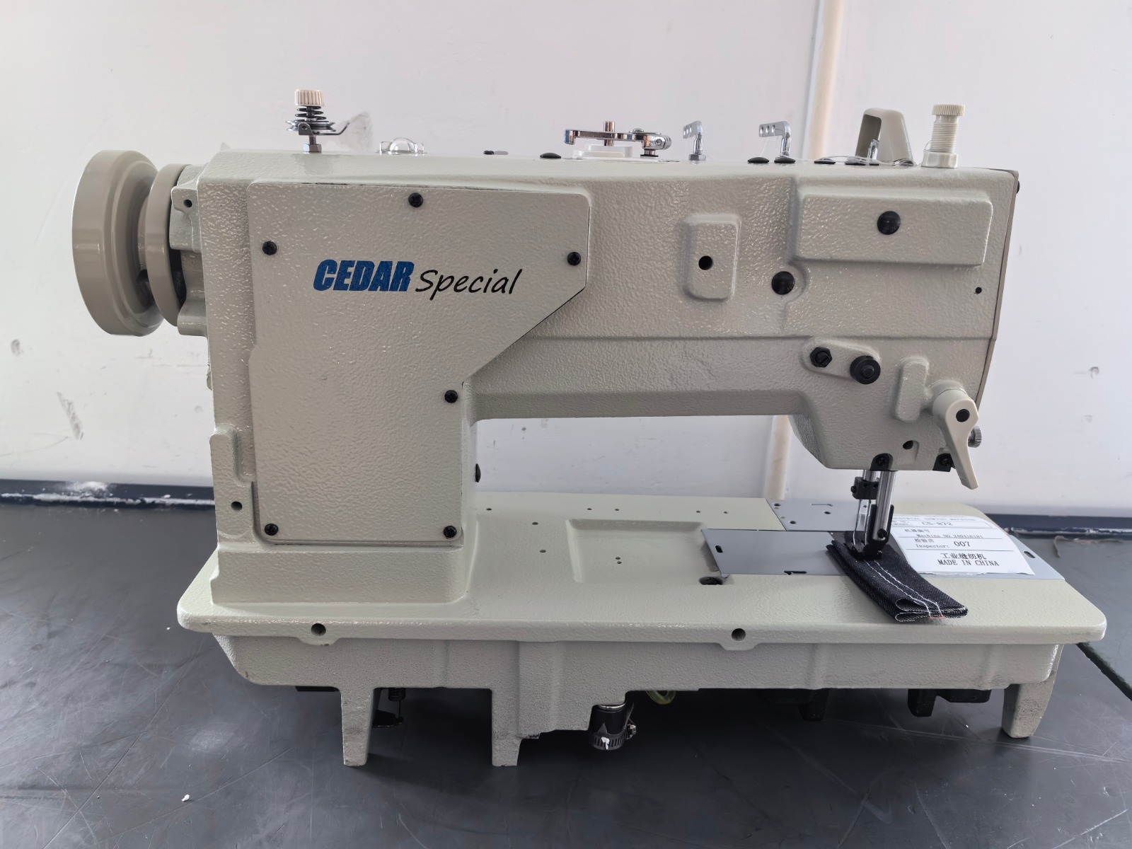 CS-872D view 2